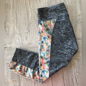 Capri Multicolor Patterned Leggings